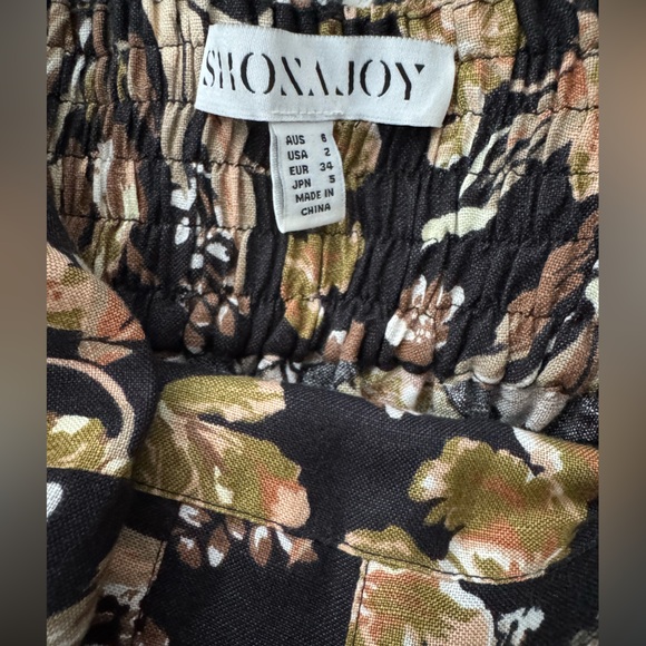 Shona Joy Palermo Low Back Floral Dress - Picture 5 of 5